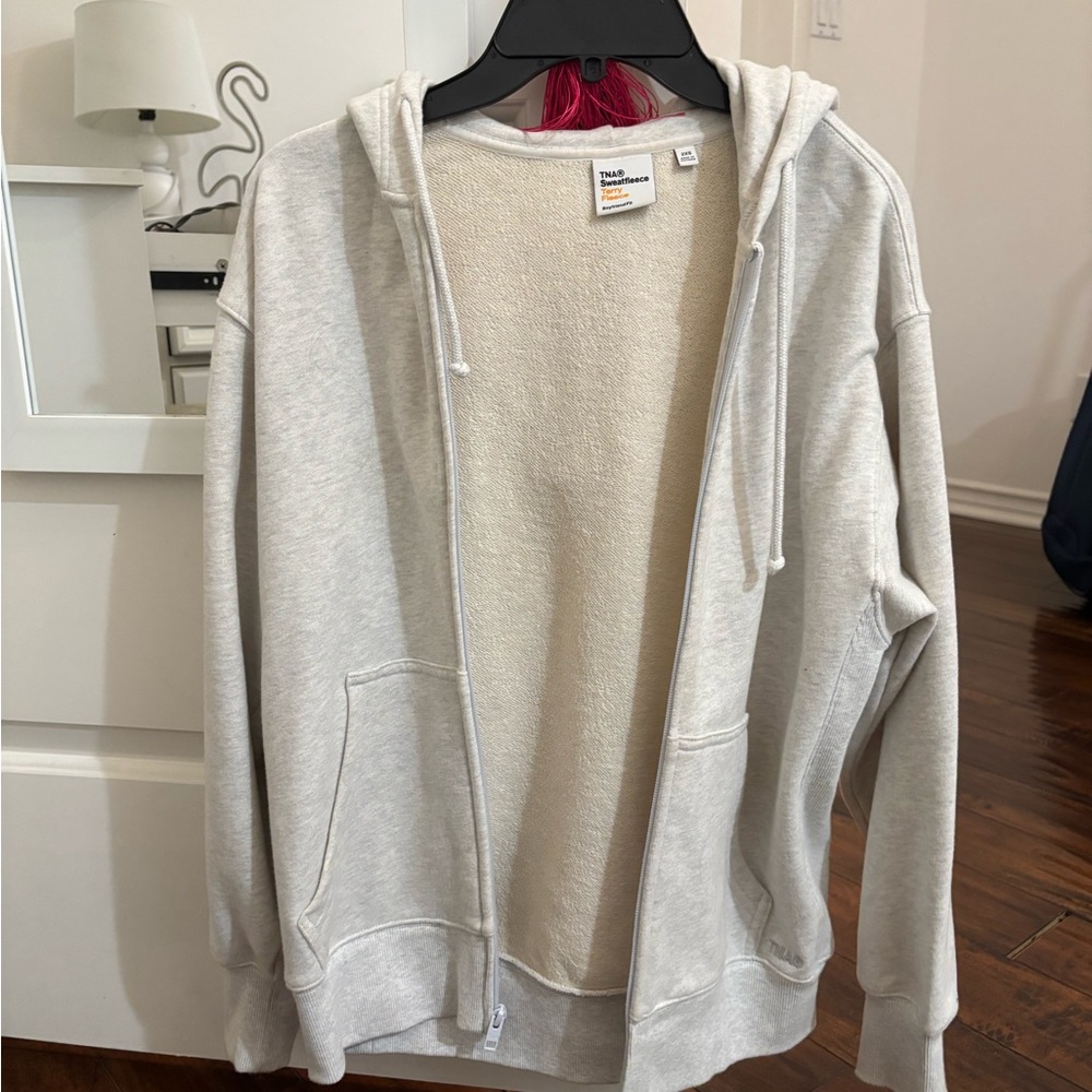 Aritzia TNA zip up